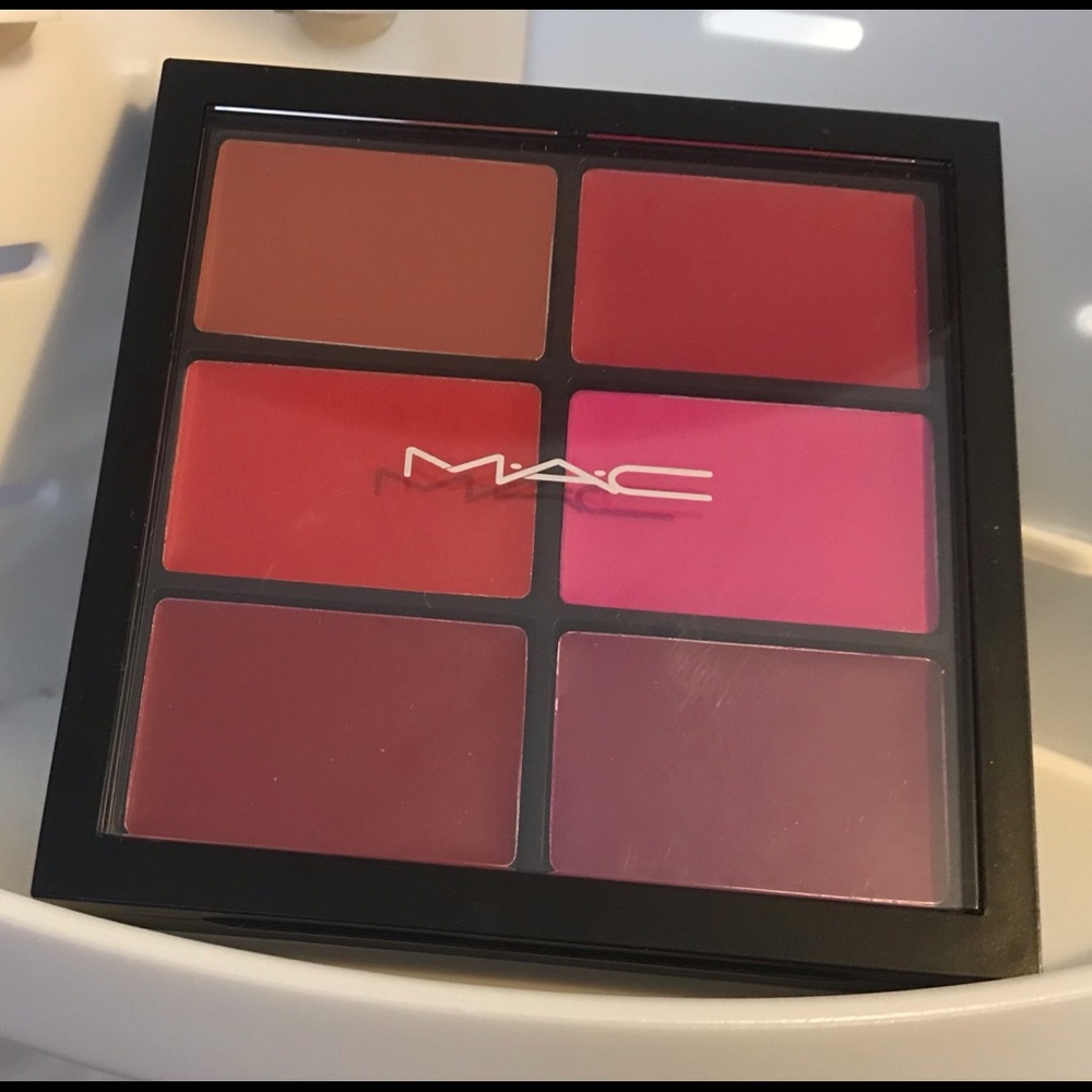 Mac lip palette